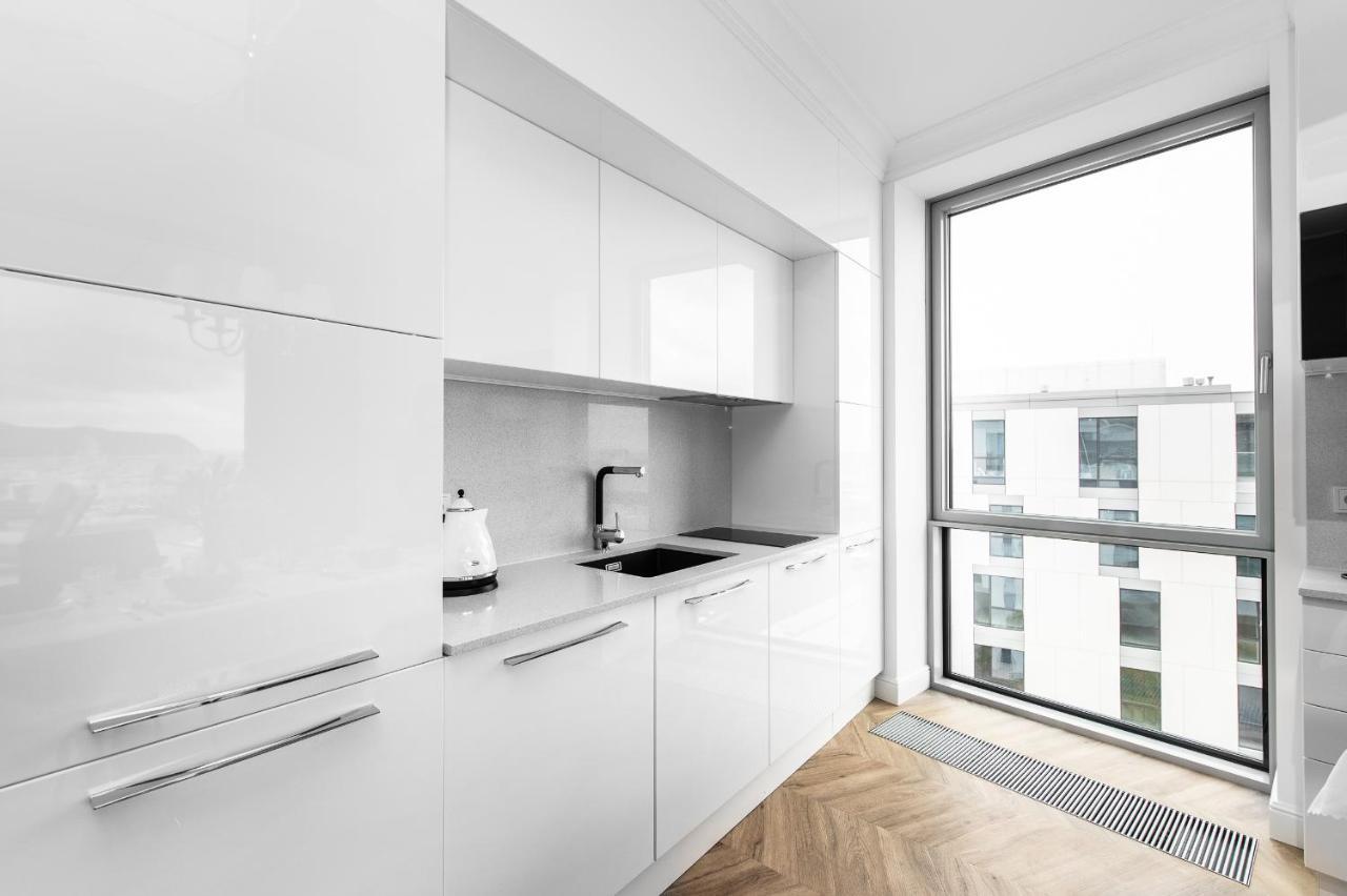 Yacht Park Premium Apartment Sea View Γκντίνια Εξωτερικό φωτογραφία