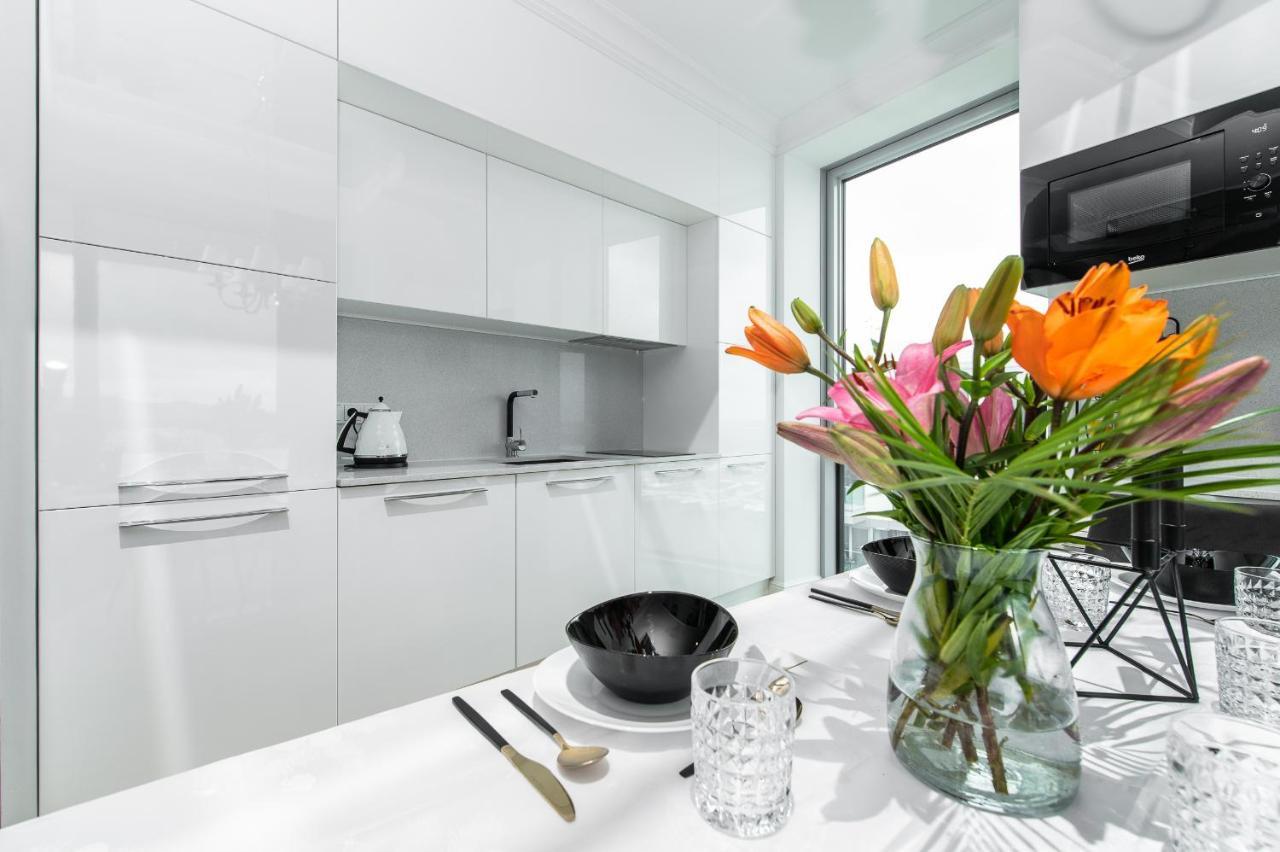 Yacht Park Premium Apartment Sea View Γκντίνια Εξωτερικό φωτογραφία