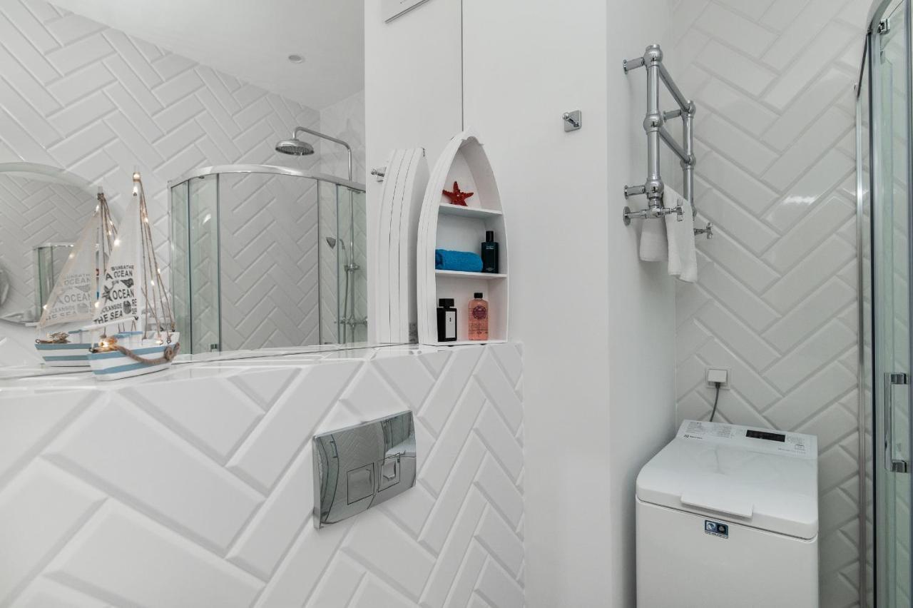 Yacht Park Premium Apartment Sea View Γκντίνια Εξωτερικό φωτογραφία