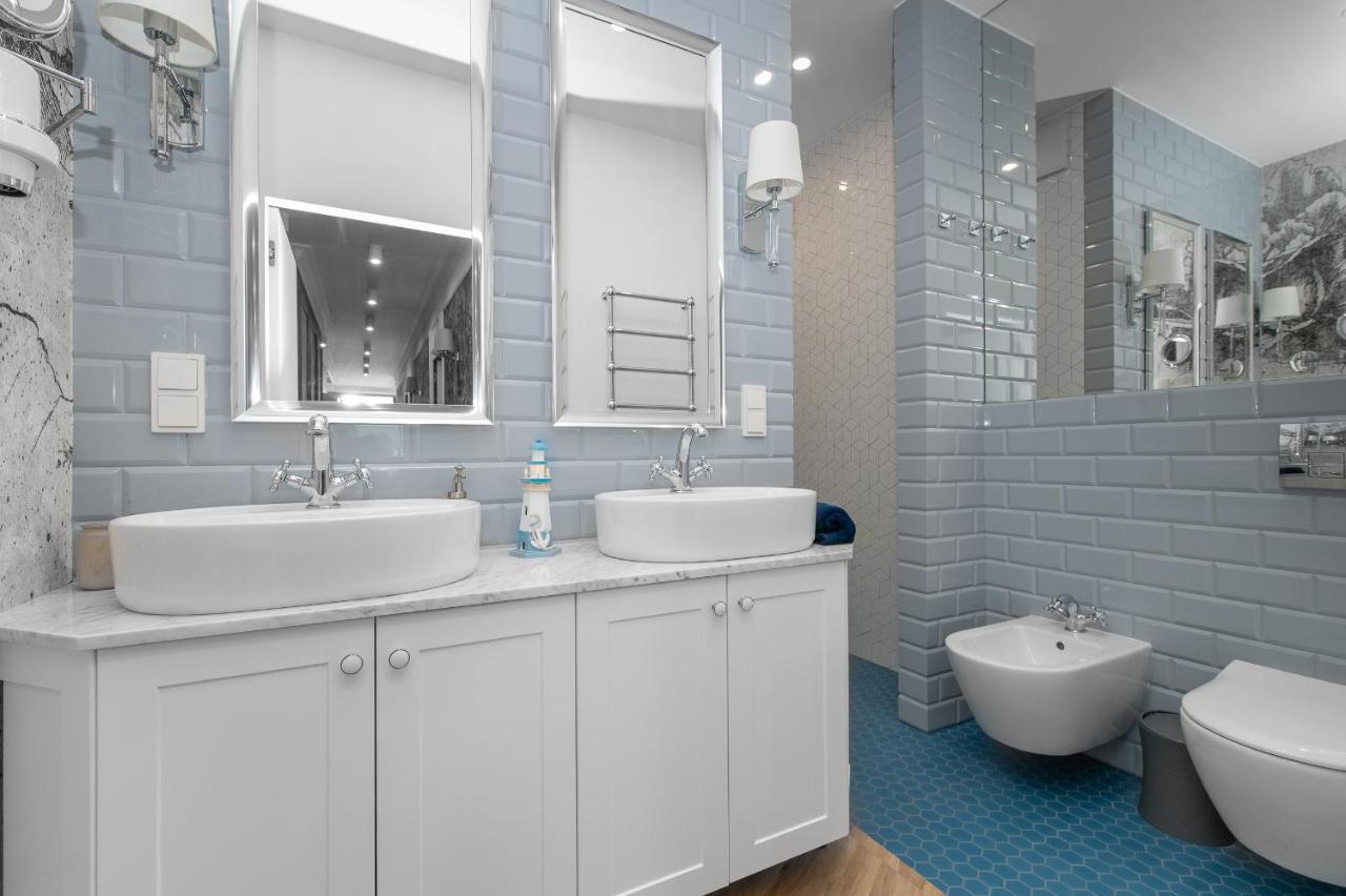 Yacht Park Premium Apartment Sea View Γκντίνια Εξωτερικό φωτογραφία